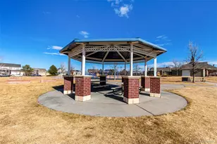 25876 E Maple Pl, Aurora, CO 80018 - Photo 35