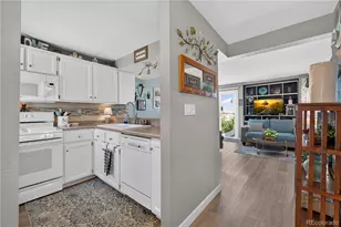 2227 Sunridge Cir, Broomfield, CO 80020 - Photo 5