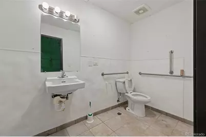 319 Bonfoy Avenue, Colorado Springs, CO 80909 - Photo 11