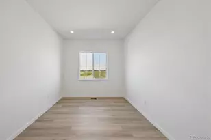 5509 Green Thumb Ave, Firestone, CO 80504 - Photo 5