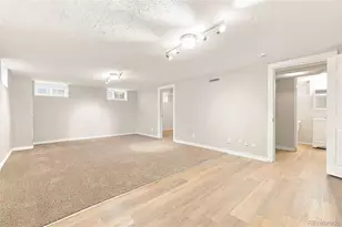 1945 Oakland St, Aurora, CO 80010 - Photo 13