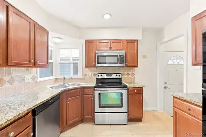 1945 Oakland Street, Aurora, CO 80010 - Photo 3