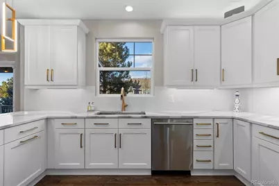 25045 E Park Crescent Drive, Aurora, CO 80016 - Photo 15