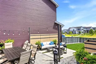 1612 Stablecross Dr, Castle Rock, CO 80108 - Photo 3