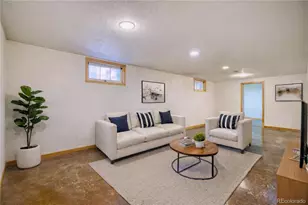 447 W 8th St, Loveland, CO 80537 - Photo 13