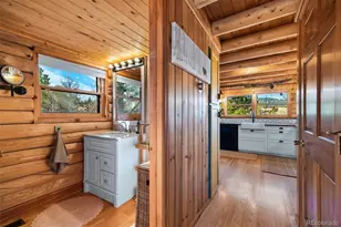 1326 Willow Way, Jefferson, CO 80456 - Photo 15