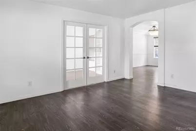 8691 E Hawaii Drive, Denver, CO 80231 - Photo 11