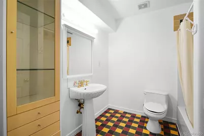 8691 E Hawaii Drive, Denver, CO 80231 - Photo 25
