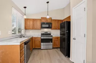 4763 Chandler Ct, Denver, CO 80239 - Photo 7