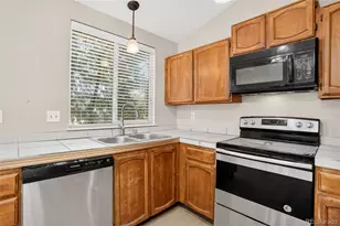 4763 Chandler Ct, Denver, CO 80239 - Photo 9