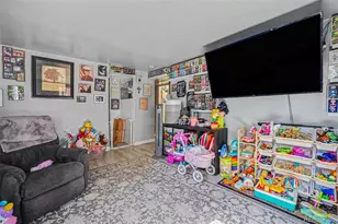 2685 S Logan St, Denver, CO 80210 - Photo 29