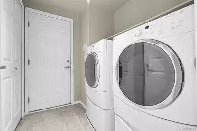 19615 E Caspian Circle, Aurora, CO 80013 - Photo 13