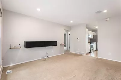 19161 E Louisiana Avenue, Aurora, CO 80017 - Photo 9