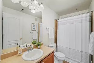 10129 W 55th Dr, Arvada, CO 80002 - Photo 9