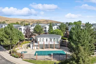 1896 S Cole St, Lakewood, CO 80228 - Photo 21