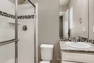8450 S Biloxi Ct, Aurora, CO 80016 - Photo 17