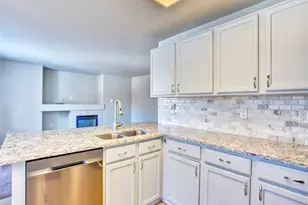 11727 Oswego St, Commerce City, CO 80640 - Photo 5