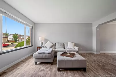 5064 Durham Court, Denver, CO 80239 - Photo 5