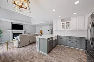 5064 Durham Ct, Denver, CO 80239 - Photo 11