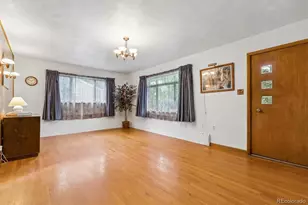 322 N Gilbert St, Castle Rock, CO 80104 - Photo 3