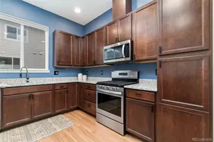 7808 W 43rd Pl, Wheat Ridge, CO 80033 - Photo 9