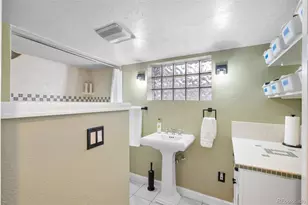 1136 Cook St, Denver, CO 80206 - Photo 25