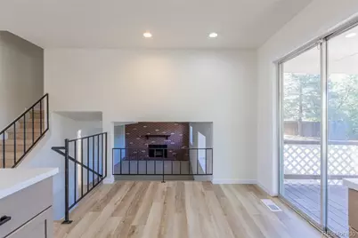 1341 S Yampa Court, Aurora, CO 80017 - Photo 7