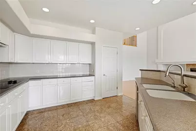 5662 S Nome Street, Englewood, CO 80111 - Photo 17