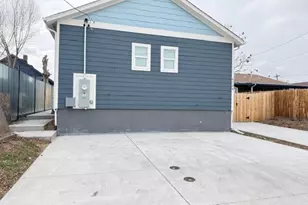 4744 N Leaf Ct, Denver, CO 80216 - Photo 9