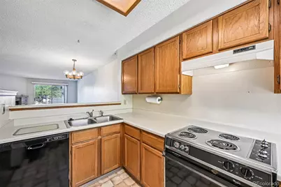 1818 S Quebec Way #2-2, Denver, CO 80231 - Photo 19
