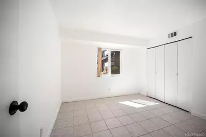 100 E Highline Circle #105, Centennial, CO 80122 - Photo 11