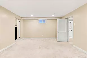 1011 Adams St, Denver, CO 80206 - Photo 27