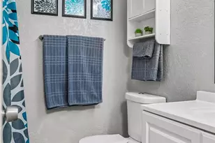 17698 E Loyola Dr, Aurora, CO 80013 - Photo 23