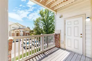 5703 N Gibralter Way, Aurora, CO 80019 - Photo 33
