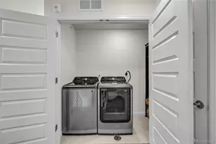 5745 S Buchanan Ct, Aurora, CO 80016 - Photo 23