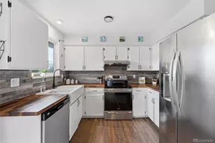 971 S Yarrow St, Denver, CO 80226 - Photo 7