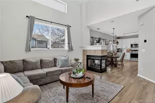 2422 S Genoa Way, Aurora, CO 80013 - Photo 3