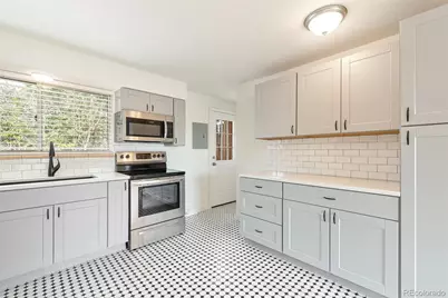1331 Xanadu Street, Aurora, CO 80011 - Photo 7