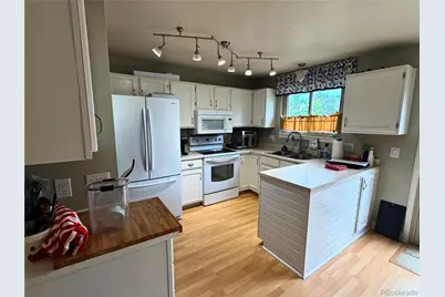 19062 E Quinn Place, Aurora, CO 80015 - Photo 9