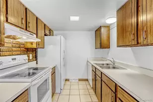 14526 E 13th Ave, Aurora, CO 80011 - Photo 7