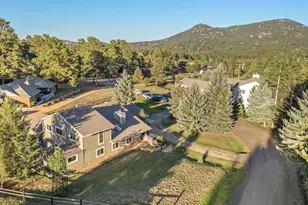 29755 Woods Dr, Evergreen, CO 80439 - Photo 39