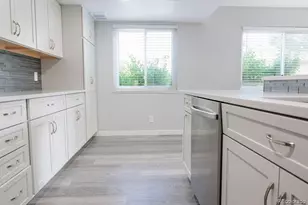 1250 S Monaco St Pkwy, Denver, CO 80224 - Photo 7