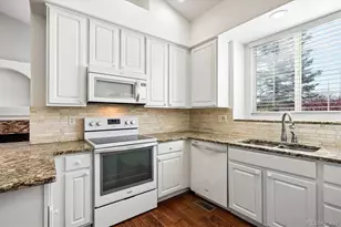 13550 Washington St, Thornton, CO 80241 - Photo 9