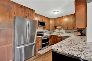 3345 S Ammons St, Lakewood, CO 80227 - Photo 9
