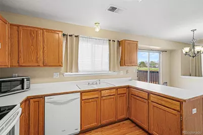 10411 Hyacinth Street, Highlands Ranch, CO 80129 - Photo 11