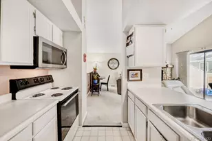 4252 S Richfield Way, Aurora, CO 80013 - Photo 11