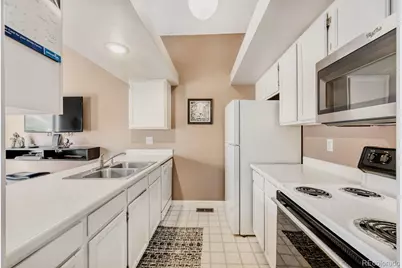 4252 S Richfield Way, Aurora, CO 80013 - Photo 11