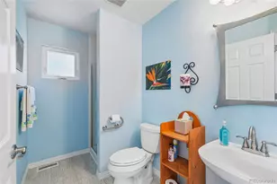 1011 S Valentia Street, Denver, CO 80247 - Photo 21