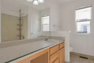 19464 E Bates Ave, Aurora, CO 80013 - Photo 17