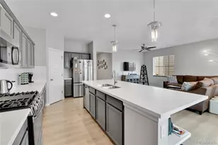 27853 E 8th Ave, Aurora, CO 80018 - Photo 7